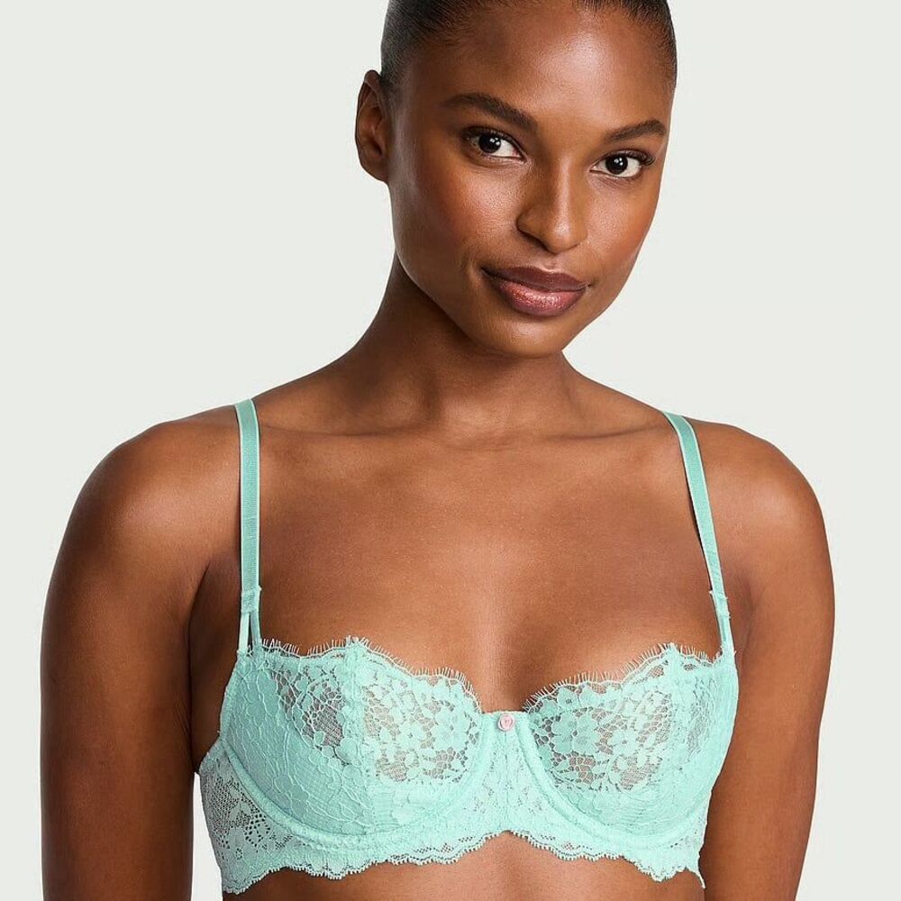 Victoria’s Secret Dream Angels Wicked Unlined Lace Bra Canal Blue 32DD